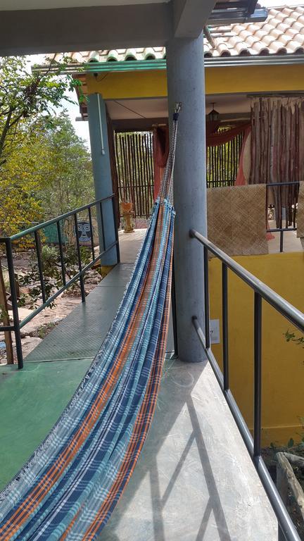 Complexo Halley Ленсойс Экстерьер фото