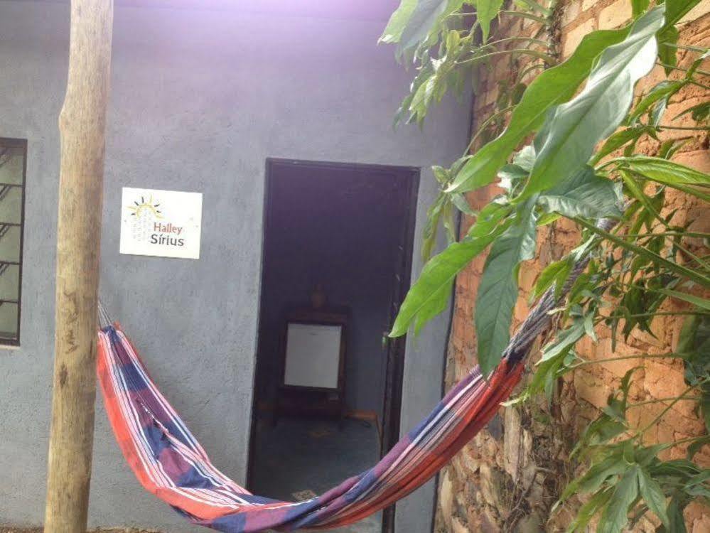 Complexo Halley Ленсойс Экстерьер фото